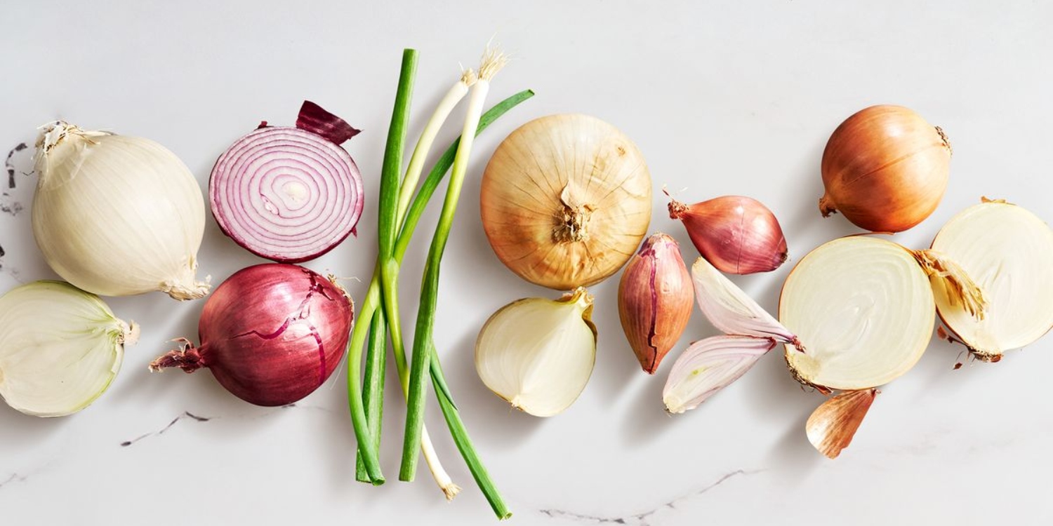The Ultimate Guide to Onions: Varieties, Uses, and Cooking Tips